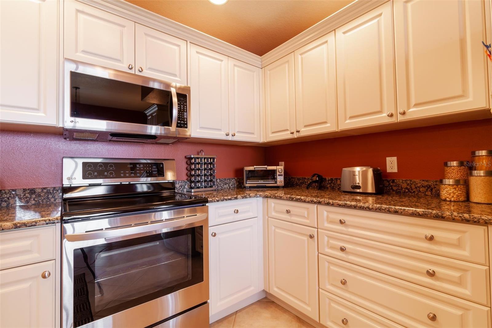 Image 17 of 60 For 265 Minorca Beach Way 902