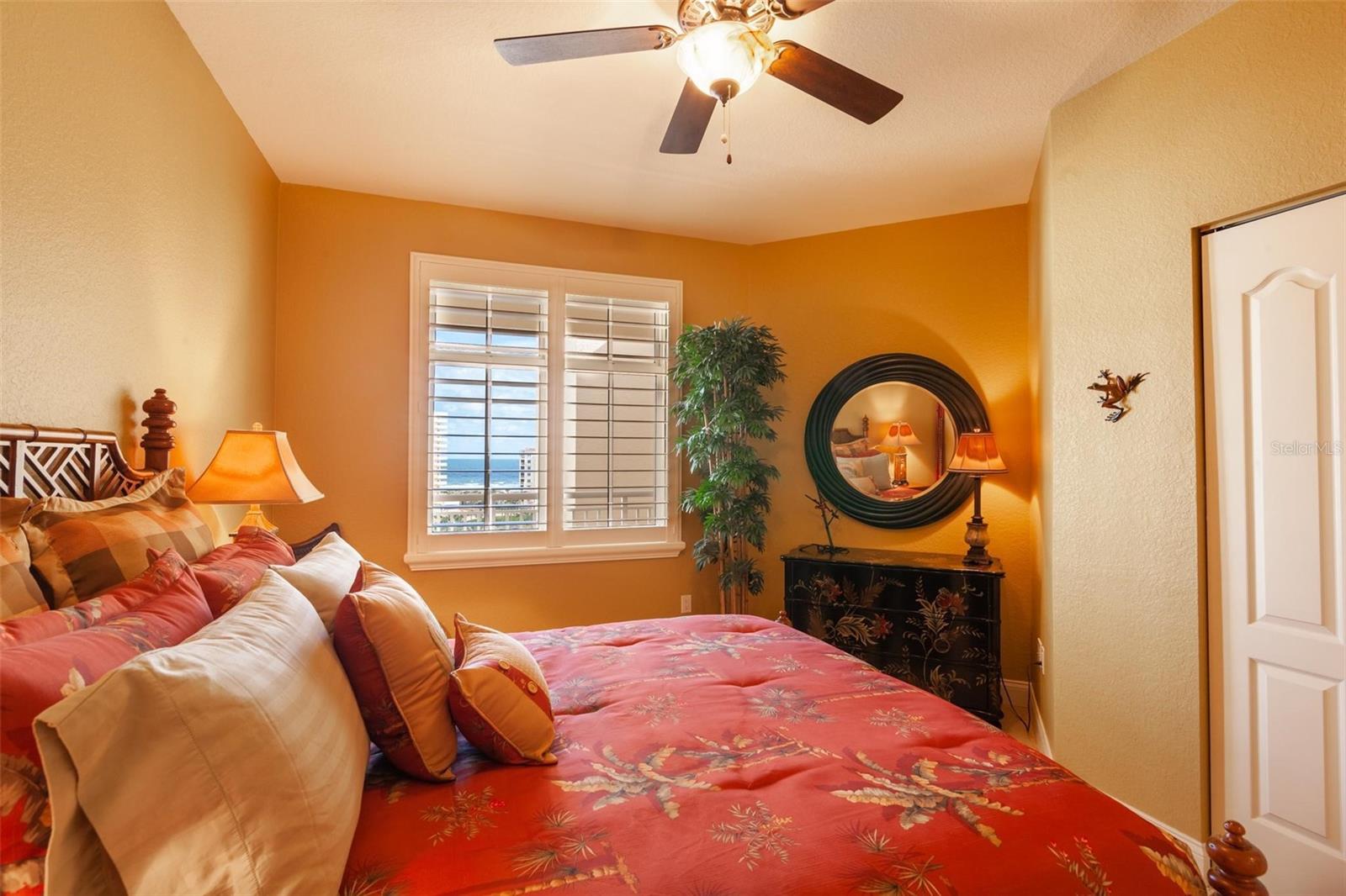 Image 34 of 60 For 265 Minorca Beach Way 902