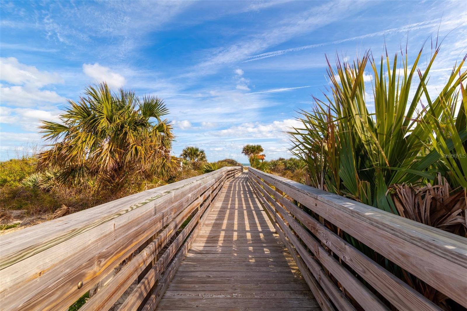 Image 43 of 60 For 265 Minorca Beach Way 902
