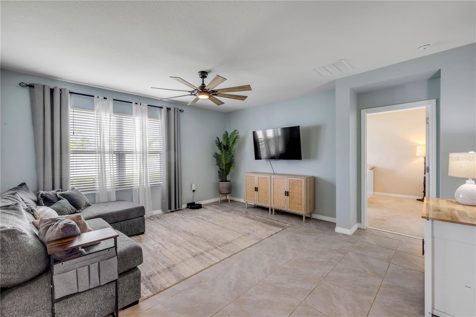 Image 10 of 29 For 2731 Neverland Drive