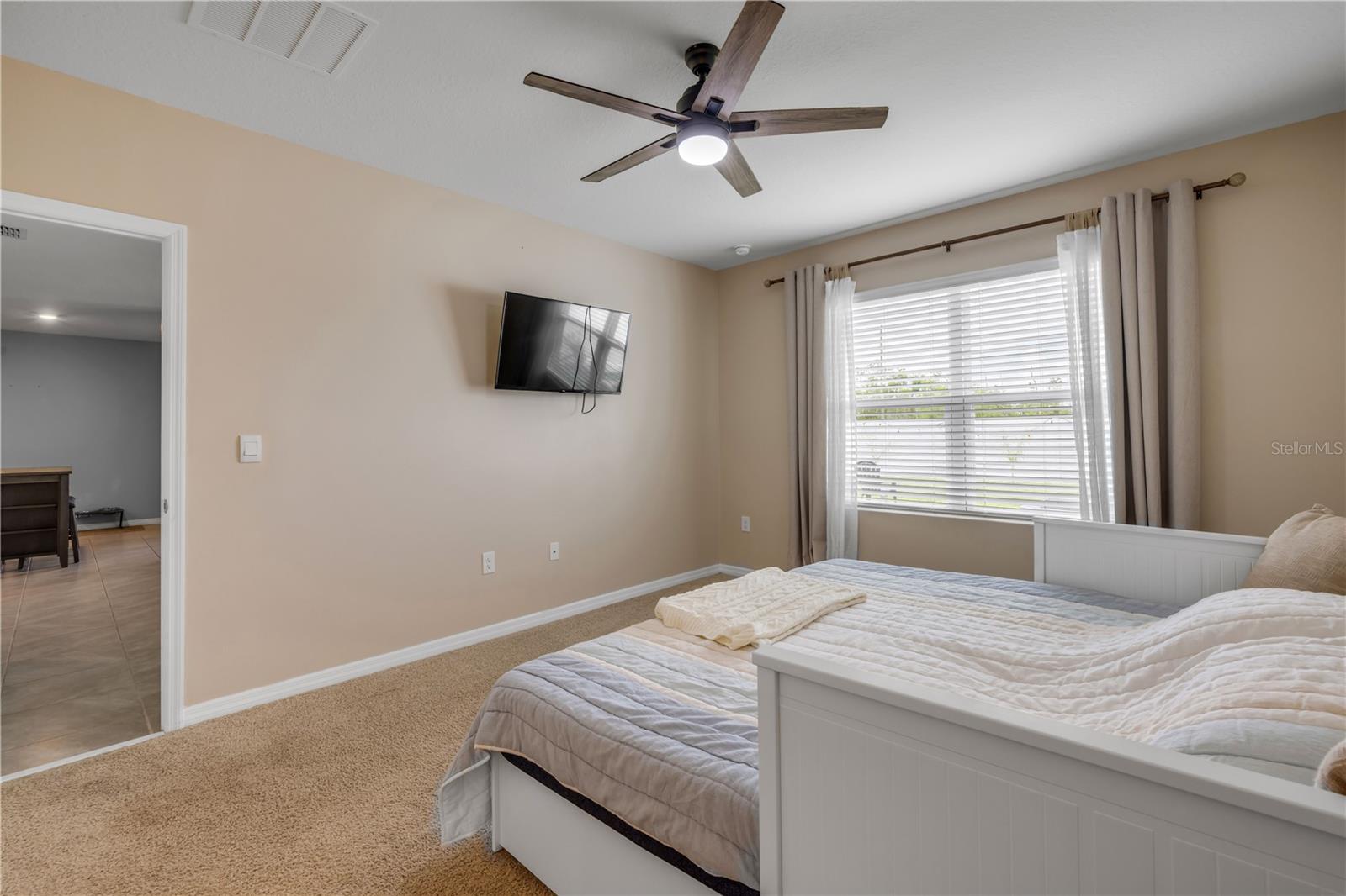 Image 13 of 29 For 2731 Neverland Drive