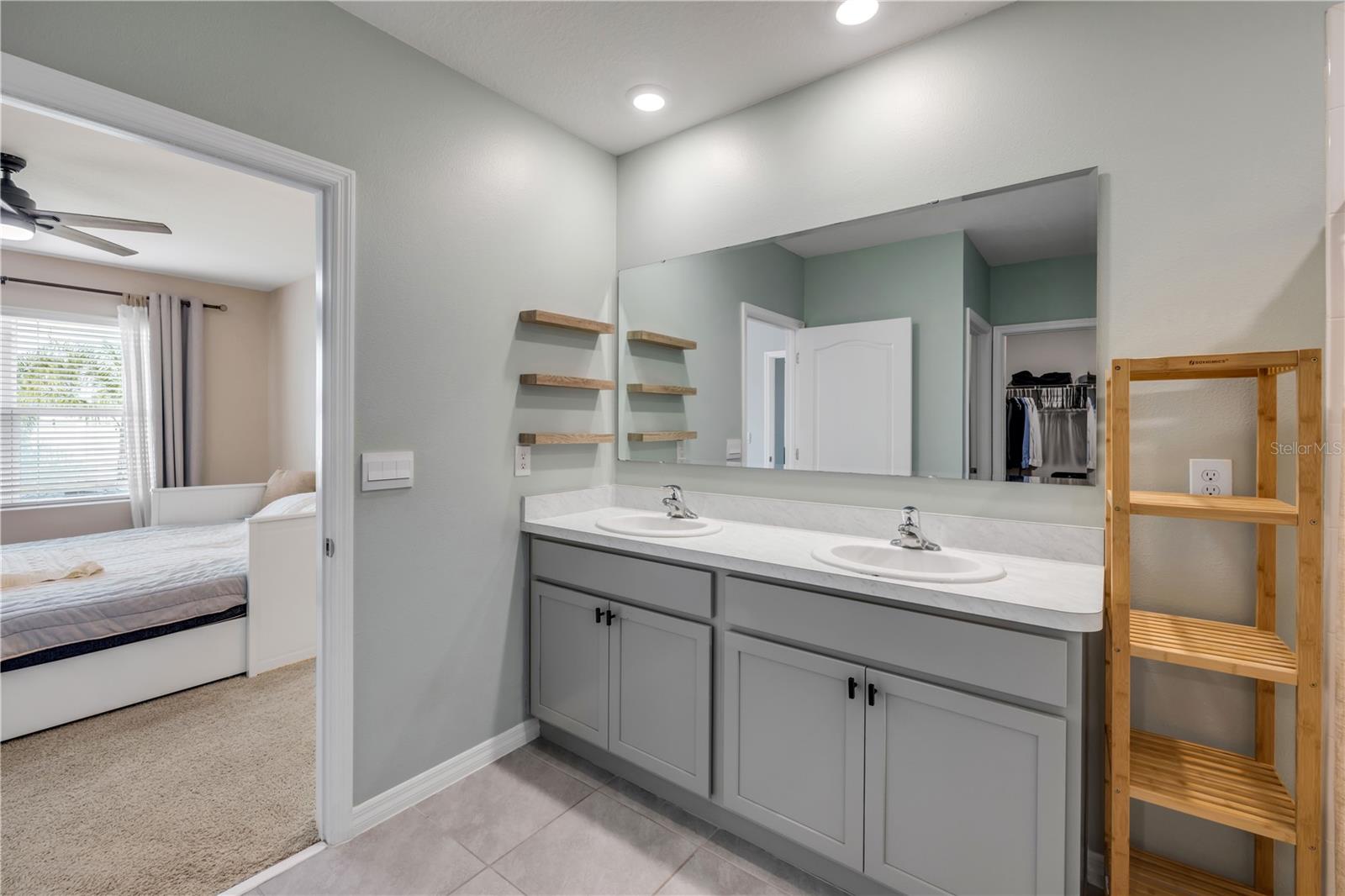 Image 15 of 29 For 2731 Neverland Drive