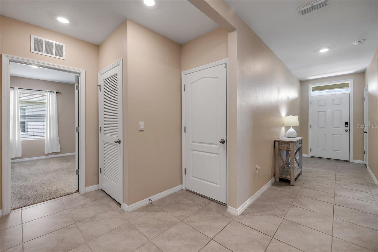 Image 21 of 29 For 2731 Neverland Drive