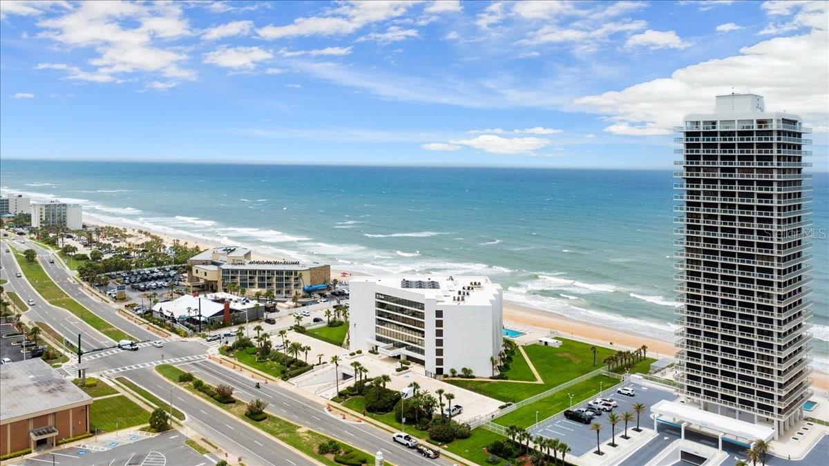 Image 41 of 53 For 901 Atlantic Avenue 202