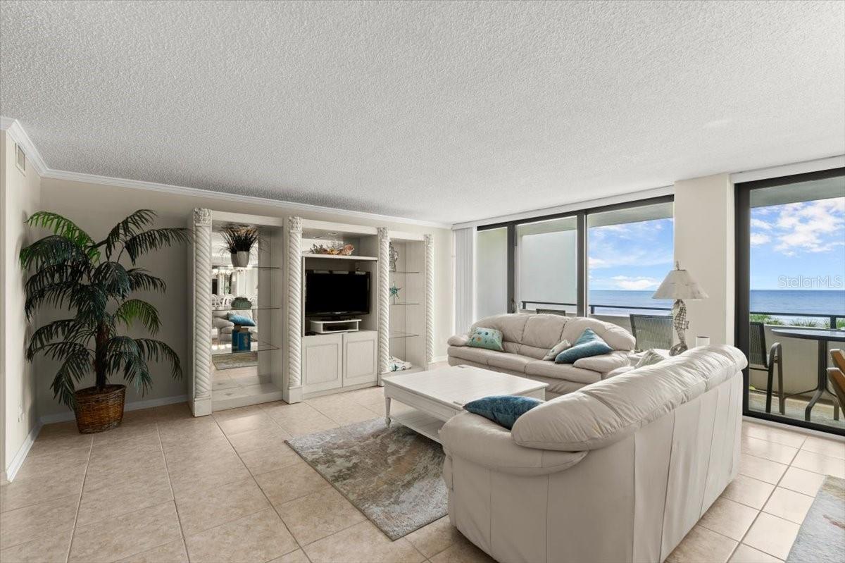 Image 8 of 53 For 901 Atlantic Avenue 202