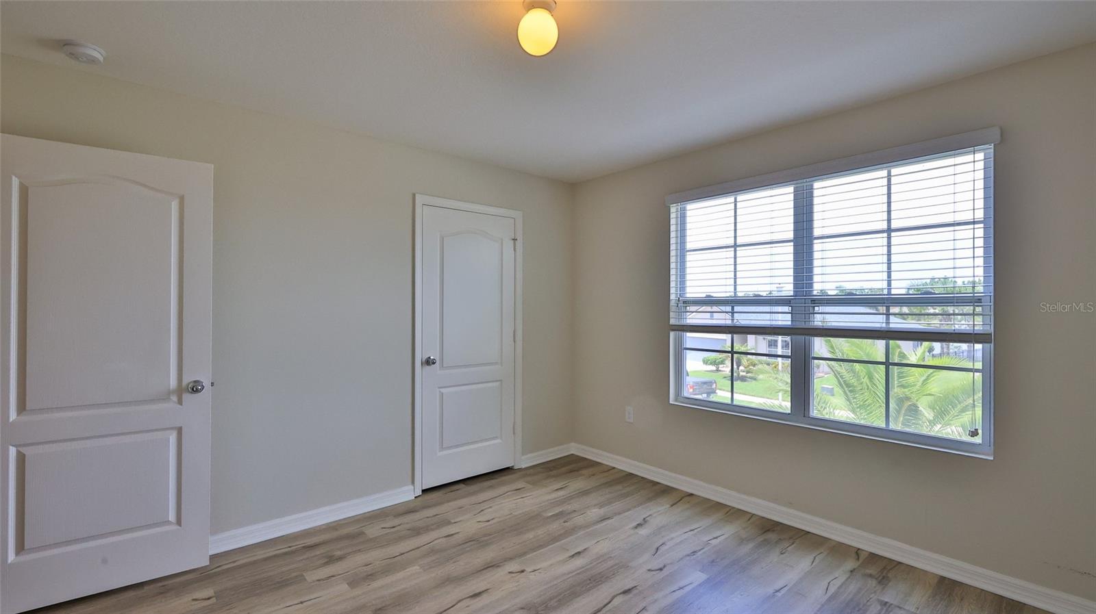 Image 3 of 46 For 441 White Coral Drive