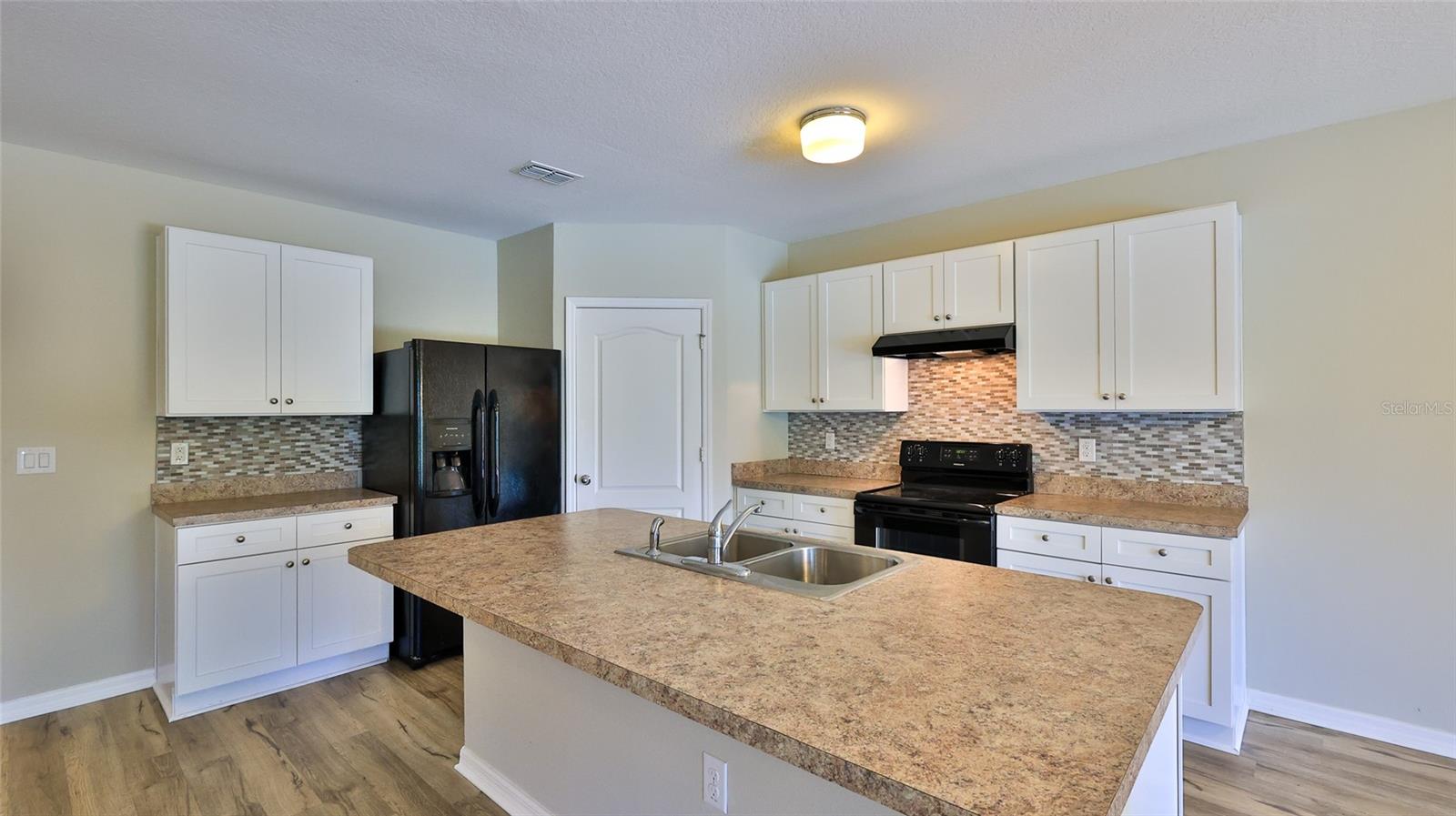 Image 30 of 46 For 441 White Coral Drive