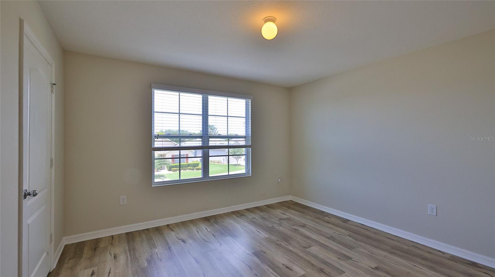 Image 33 of 46 For 441 White Coral Drive