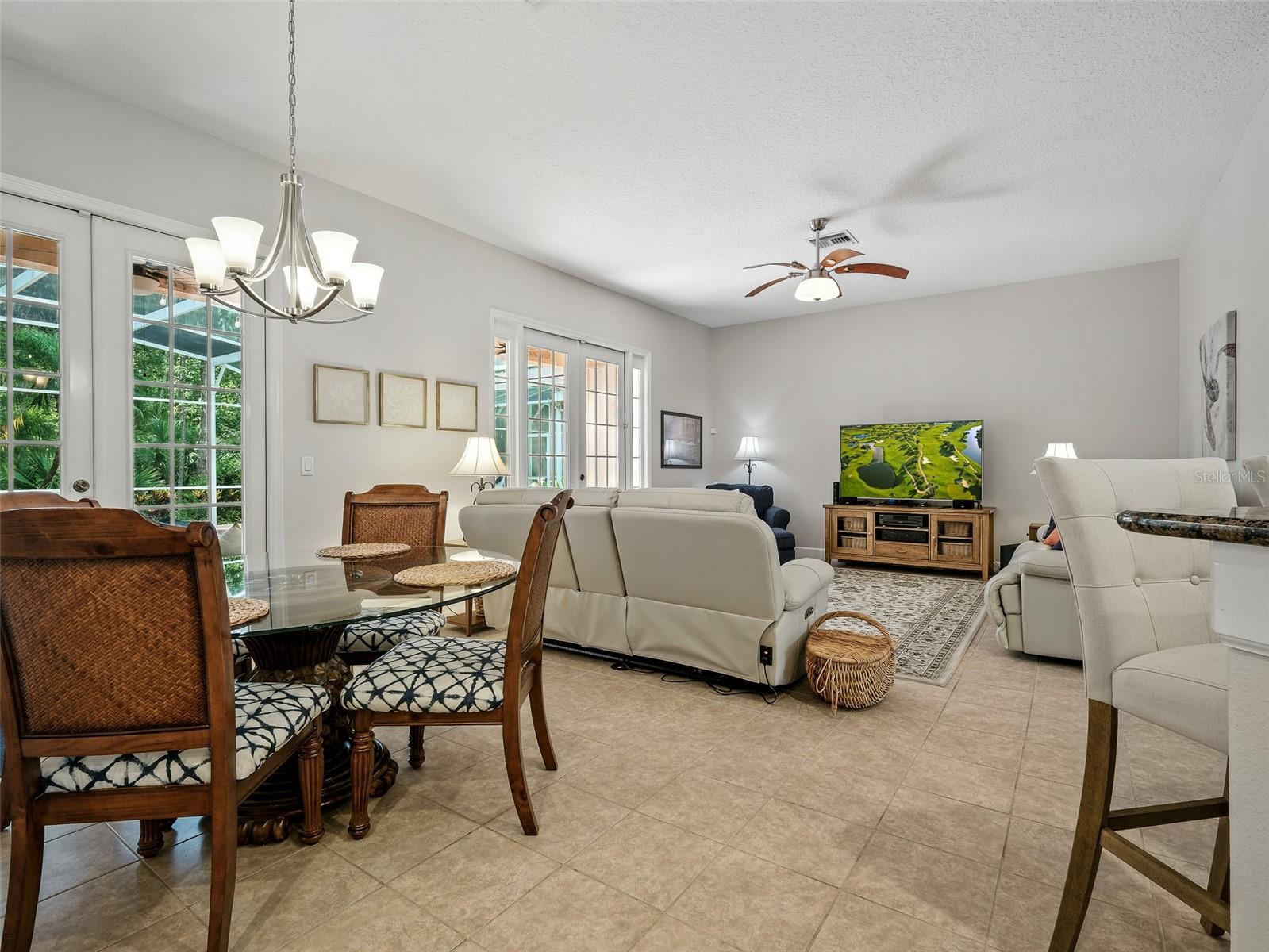 Image 21 of 66 For 461 Luna Bella Lane