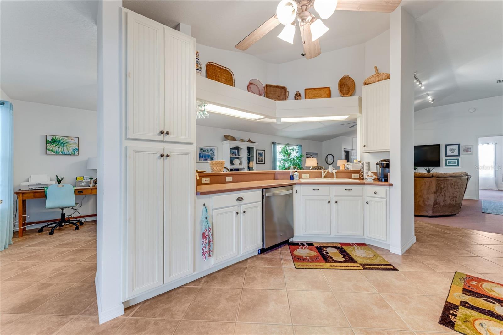 Image 10 of 34 For 235 Randle Avenue