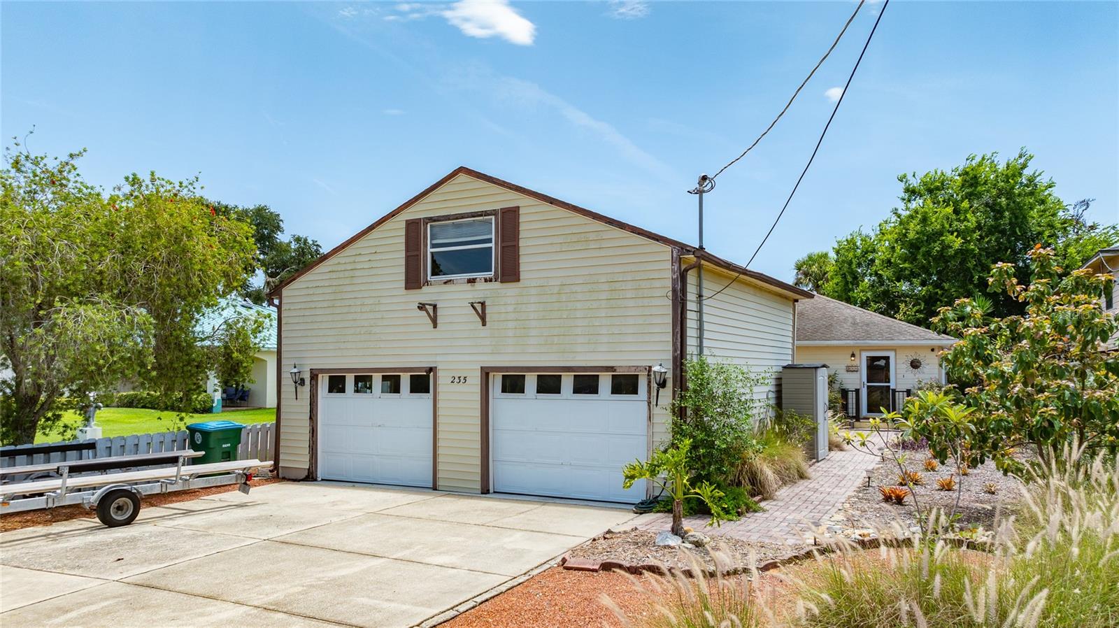 Image 3 of 34 For 235 Randle Avenue