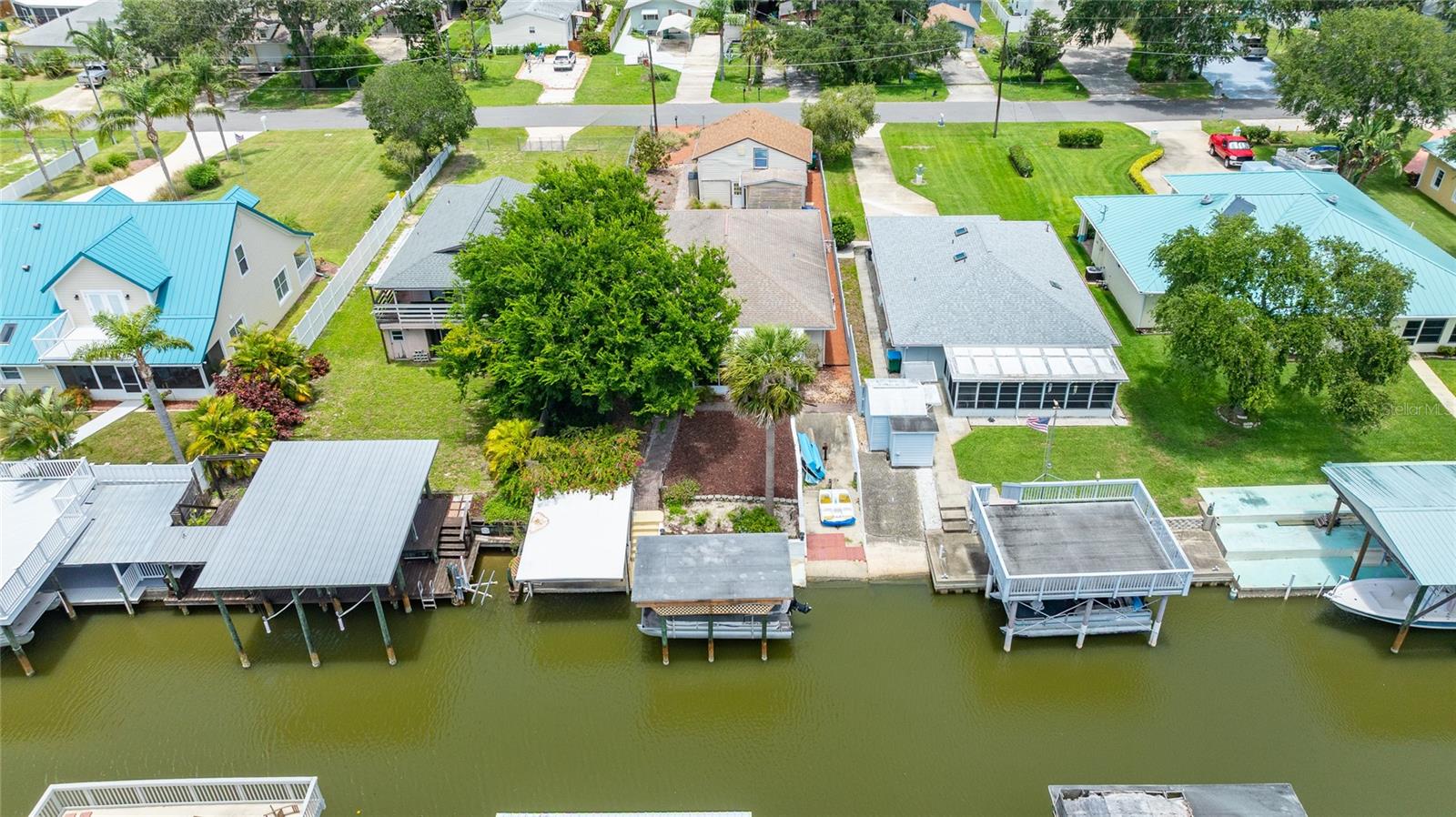 Image 4 of 34 For 235 Randle Avenue