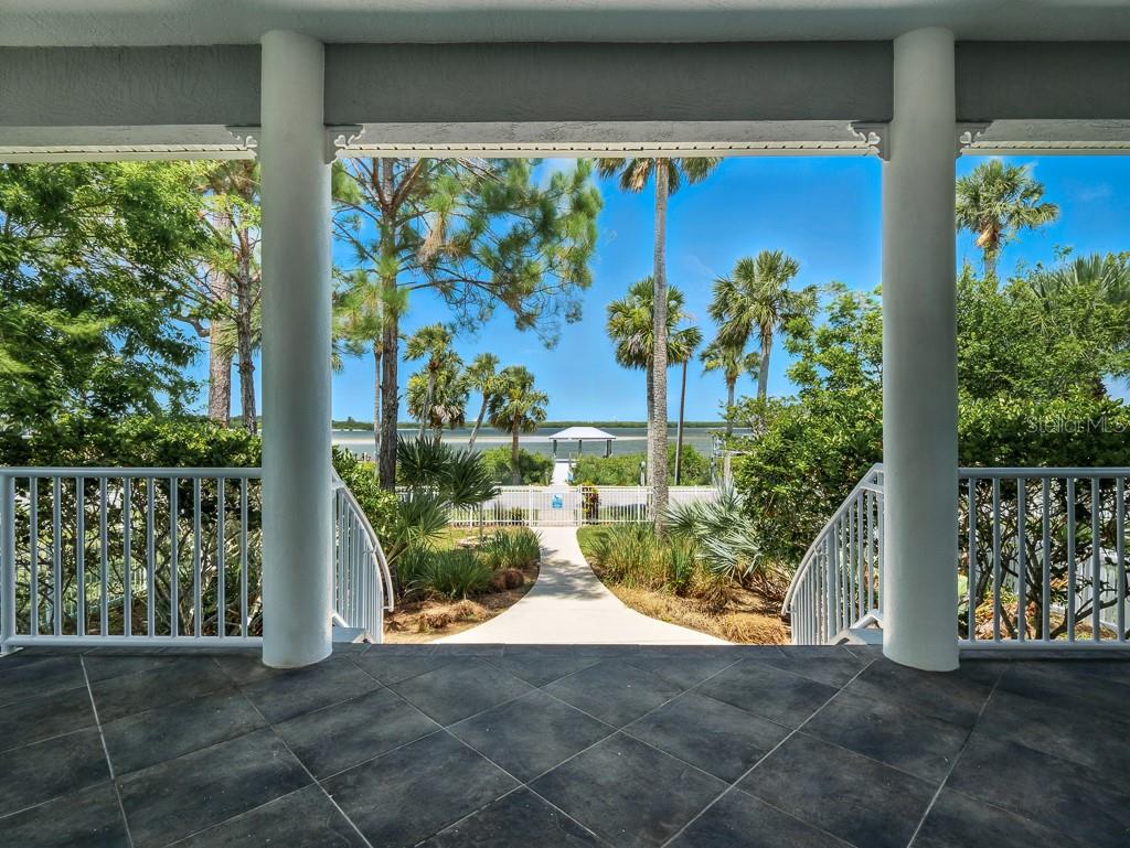 Image 14 of 97 For 206 Riverside Drive