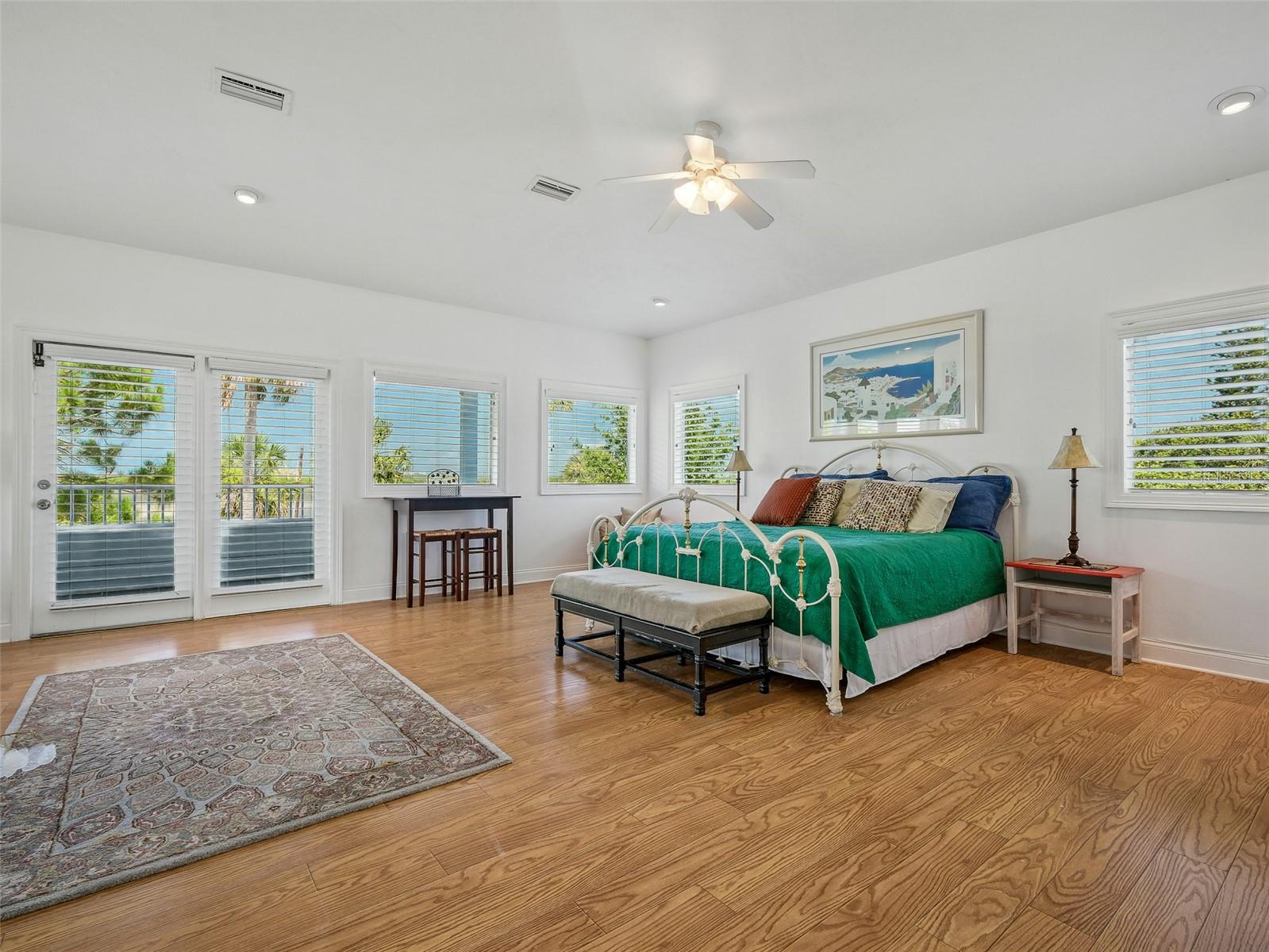 Image 62 of 97 For 206 Riverside Drive