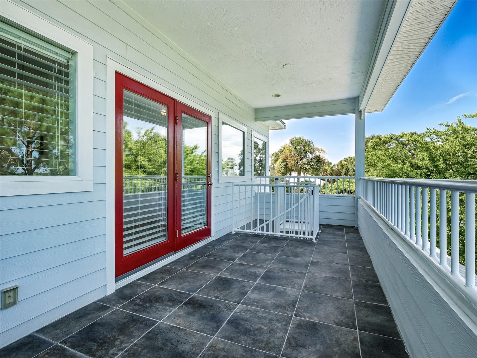 Image 74 of 97 For 206 Riverside Drive