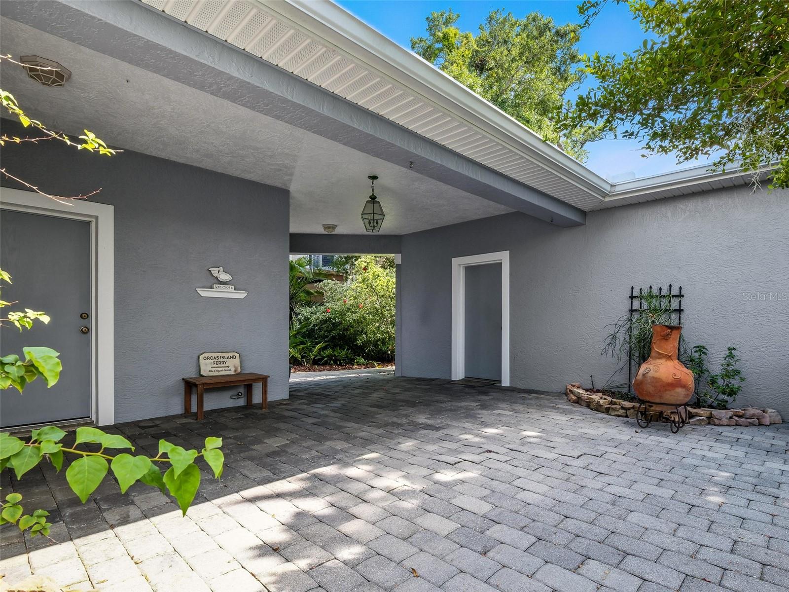 Image 84 of 97 For 206 Riverside Drive
