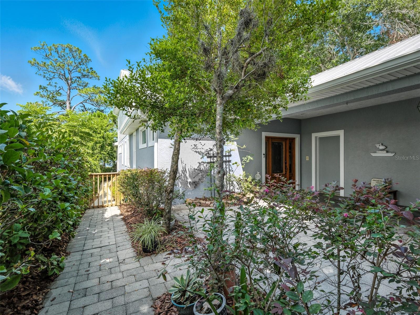 Image 86 of 97 For 206 Riverside Drive