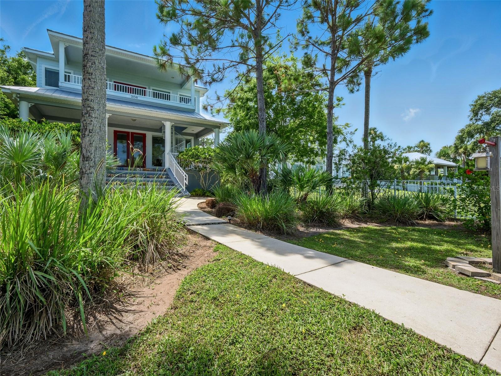 Image 94 of 97 For 206 Riverside Drive