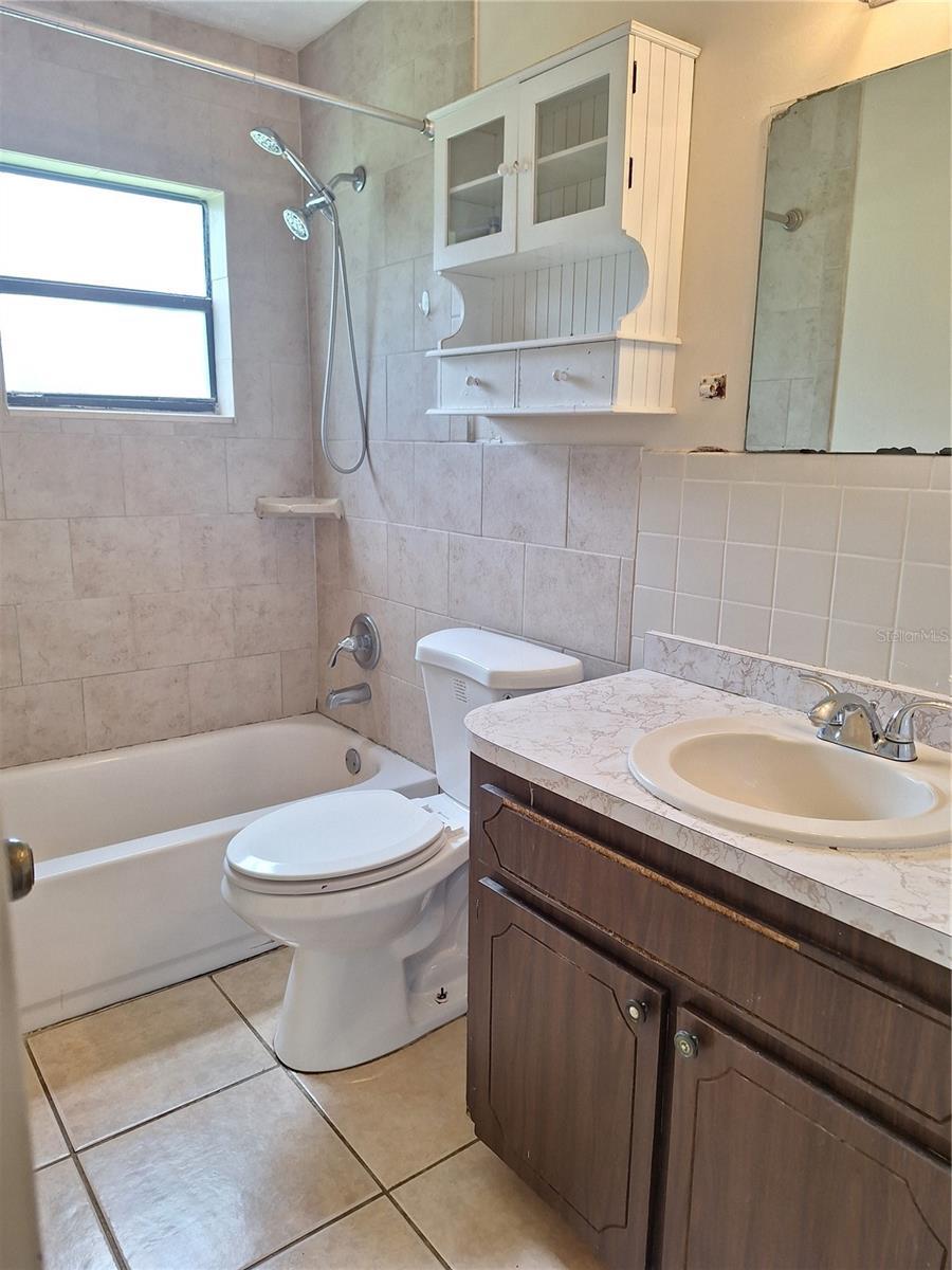 Image 19 of 26 For 2029 Willow Oak Drive
