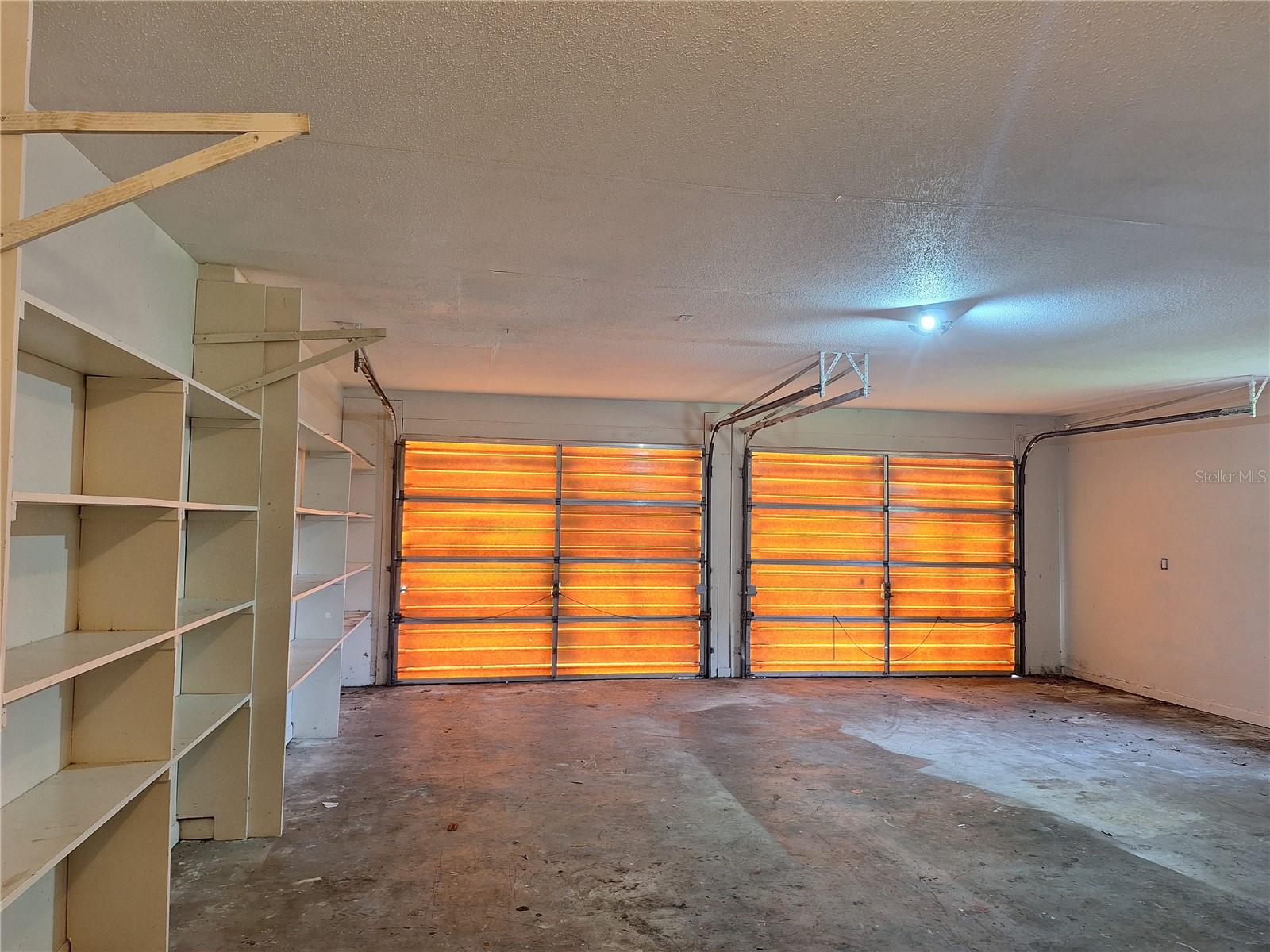 Image 20 of 26 For 2029 Willow Oak Drive