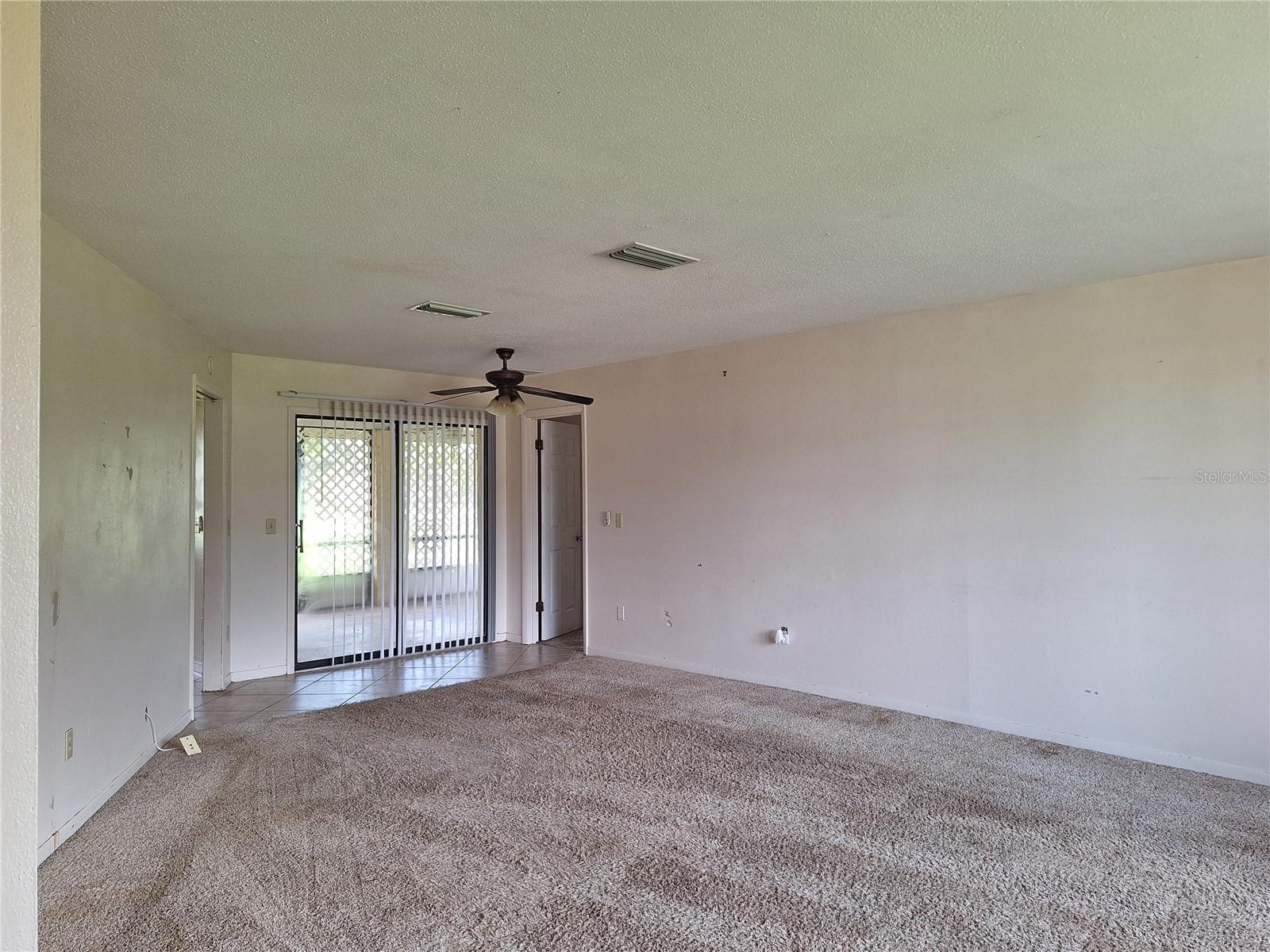 Image 5 of 26 For 2029 Willow Oak Drive