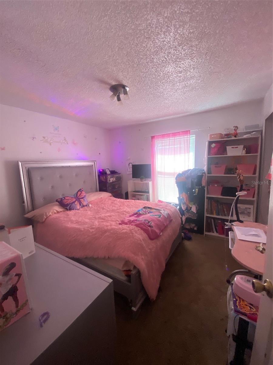 Image 16 of 18 For 2122 Orange Tree Drive