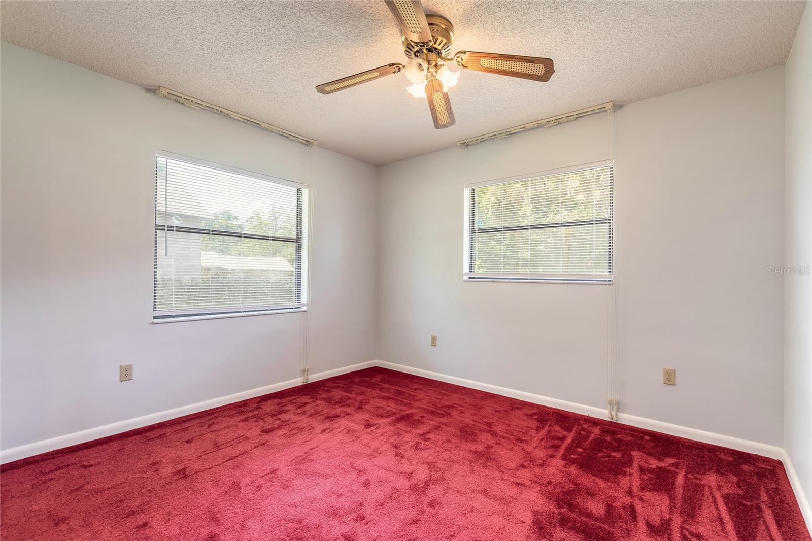 Image 16 of 27 For 5060 Audubon Avenue
