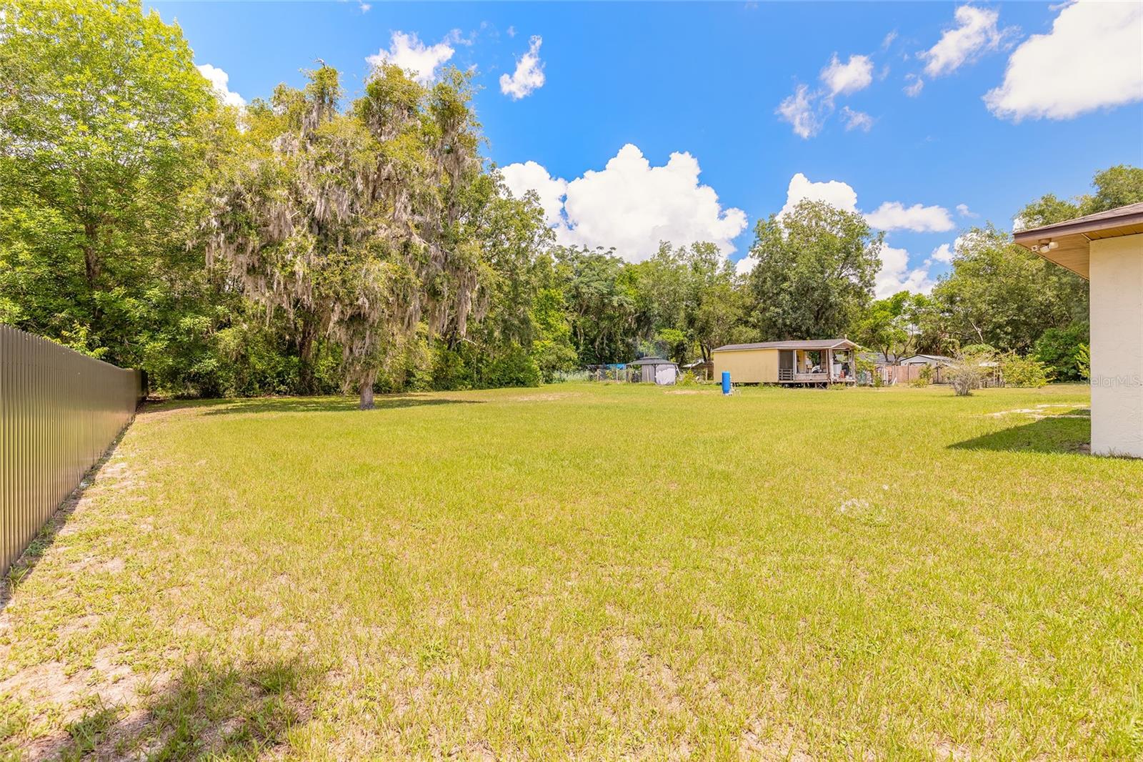 Image 22 of 27 For 5060 Audubon Avenue