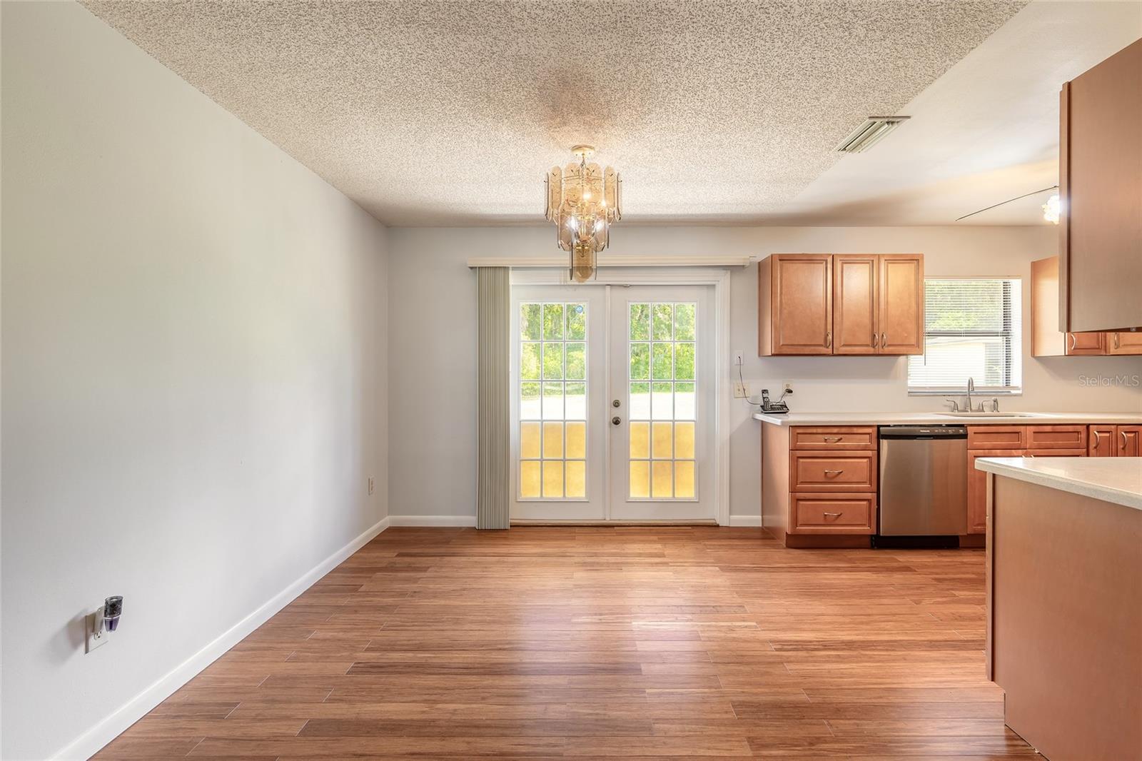 Image 6 of 27 For 5060 Audubon Avenue