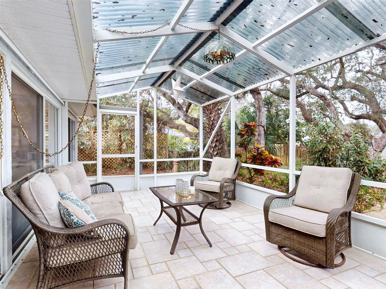 Image 31 of 38 For 808 19th Avenue