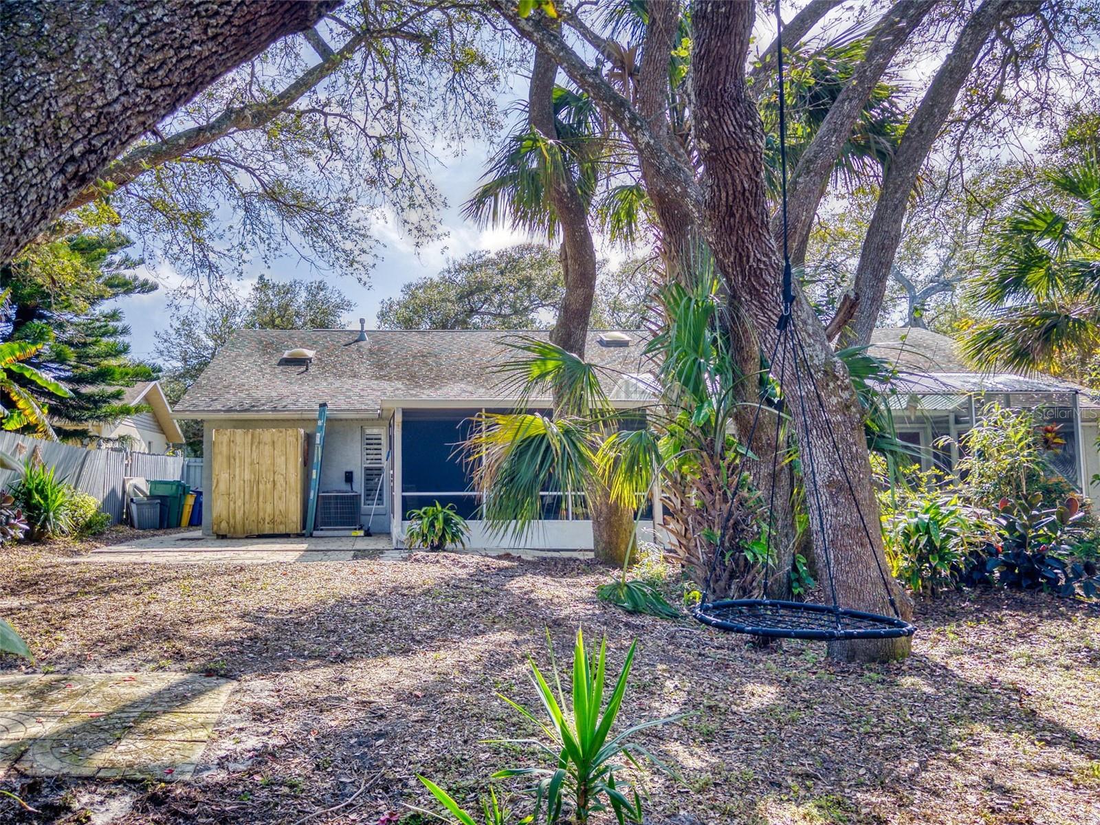 Image 36 of 38 For 808 19th Avenue