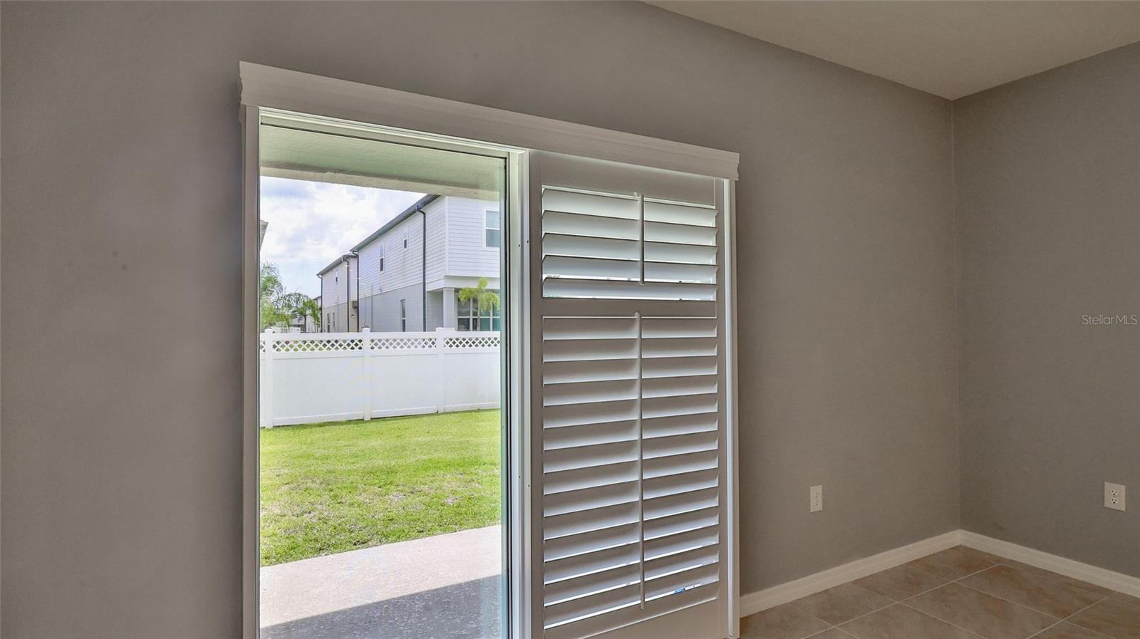Image 10 of 40 For 349 Caryota Court