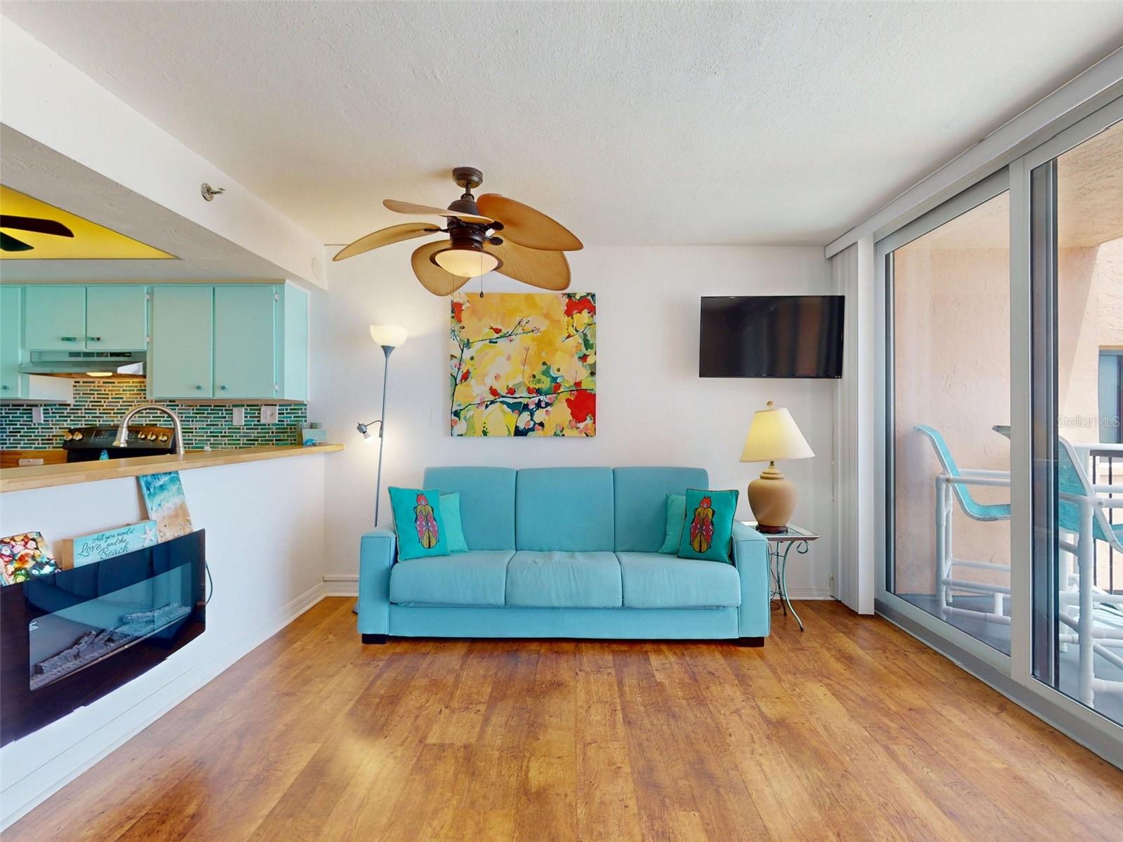 Image 17 of 76 For 4141 Atlantic Avenue 605