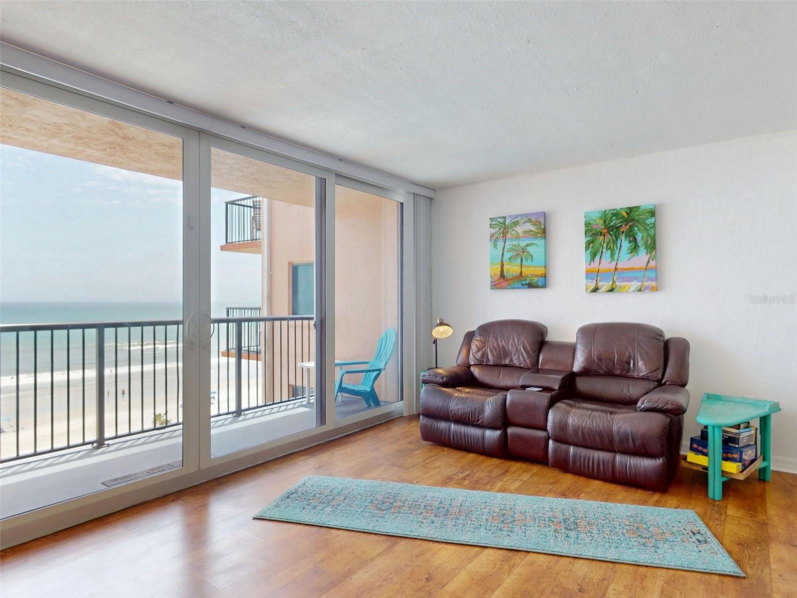 Image 21 of 76 For 4141 Atlantic Avenue 605