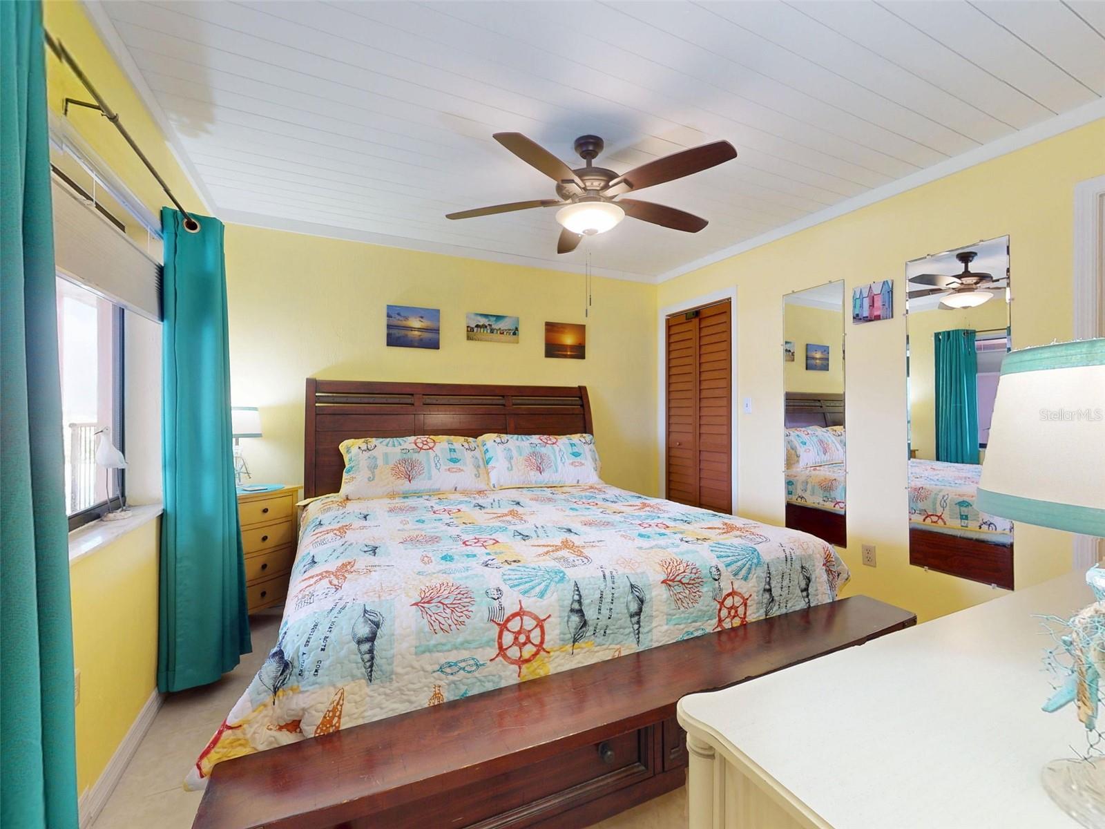 Image 30 of 76 For 4141 Atlantic Avenue 605