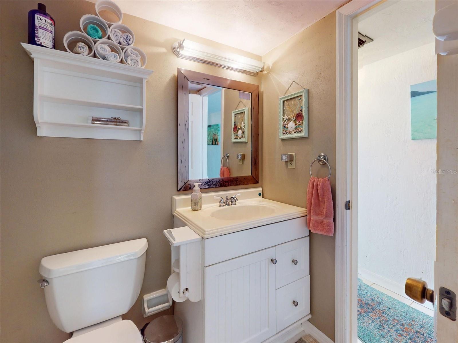 Image 36 of 76 For 4141 Atlantic Avenue 605