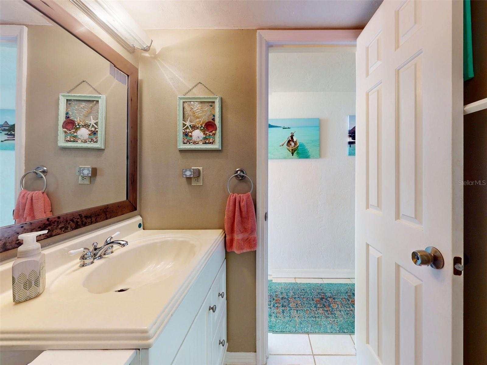 Image 37 of 76 For 4141 Atlantic Avenue 605