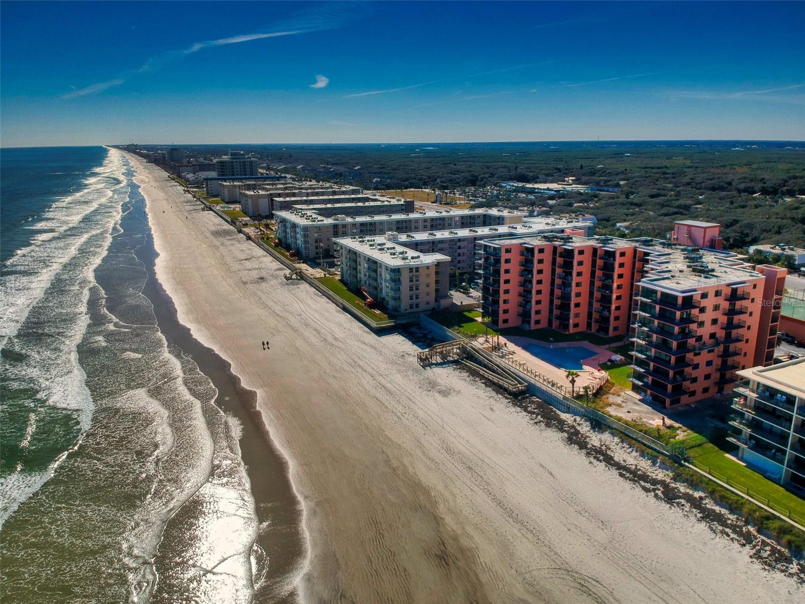 Image 50 of 76 For 4141 Atlantic Avenue 605