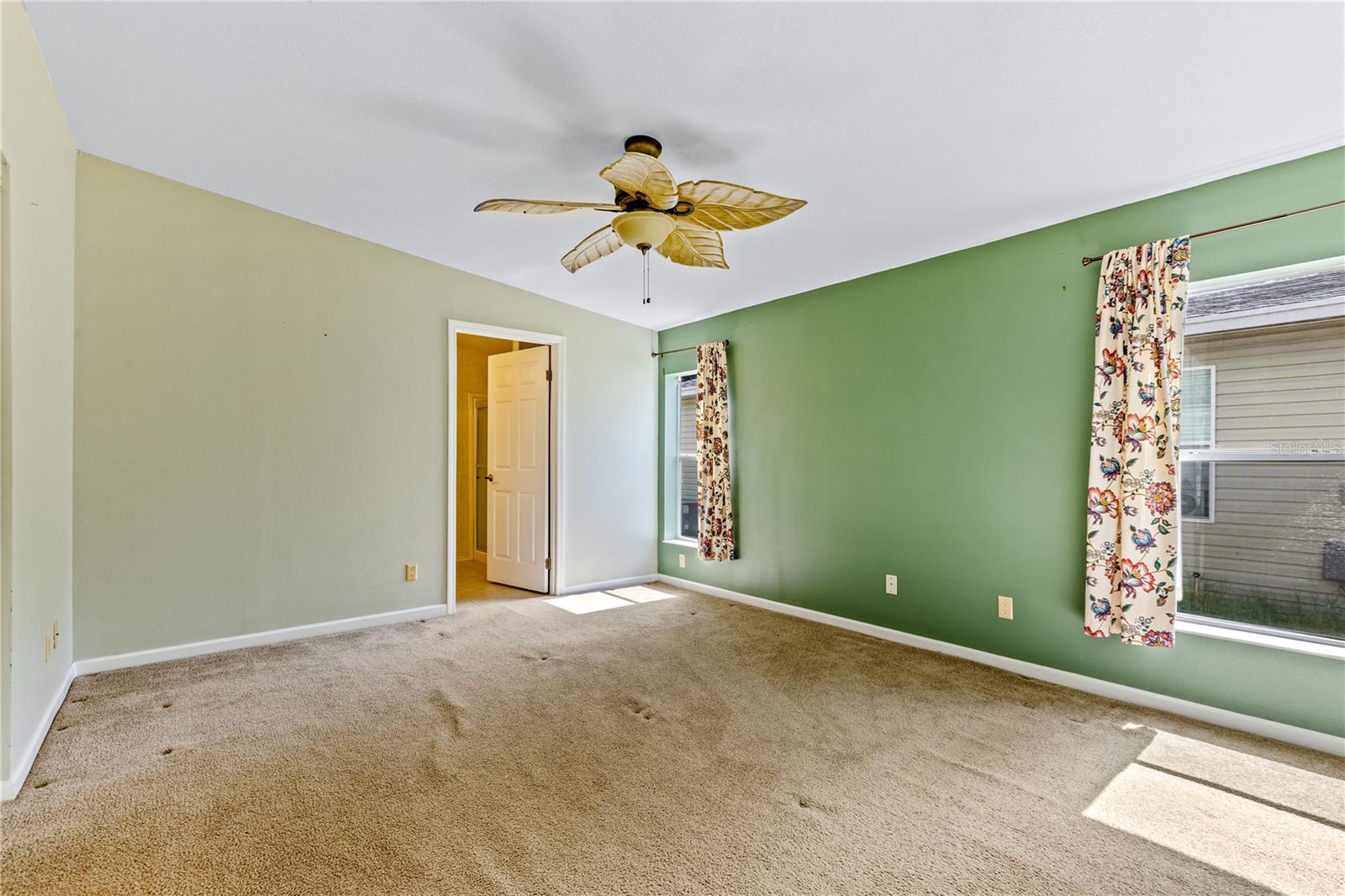 Image 12 of 65 For 415 Sioux Boulevard