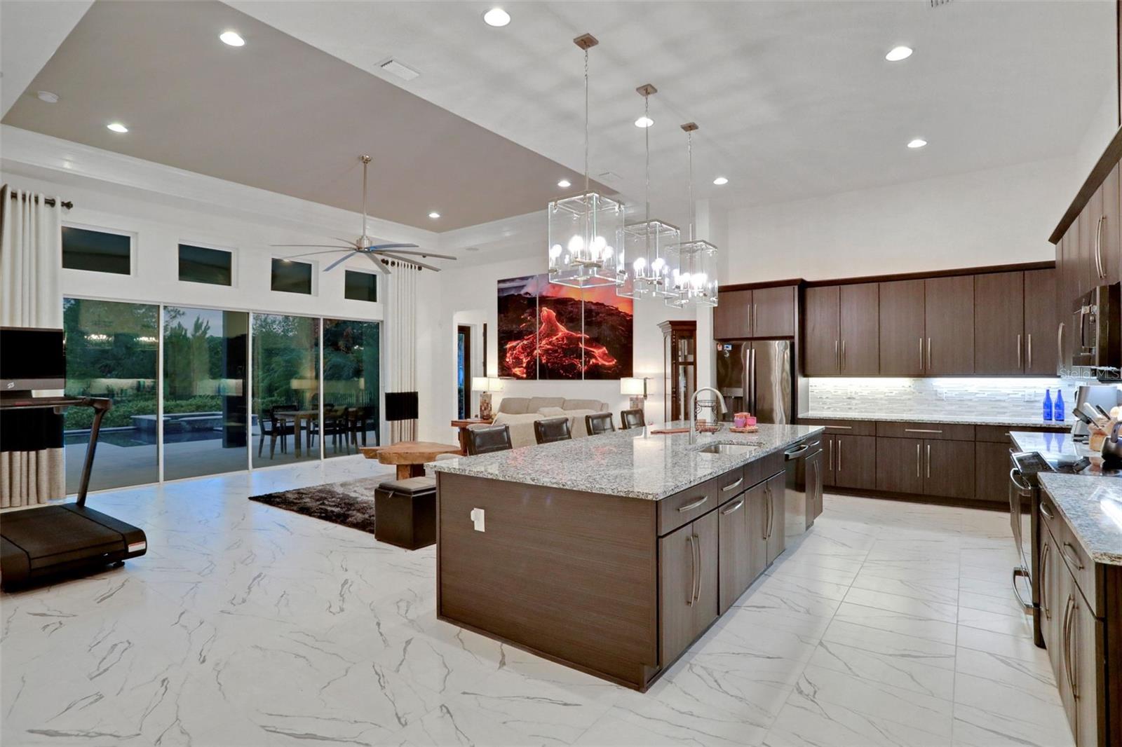 Image 21 of 69 For 6294 Fallsgrove Lane