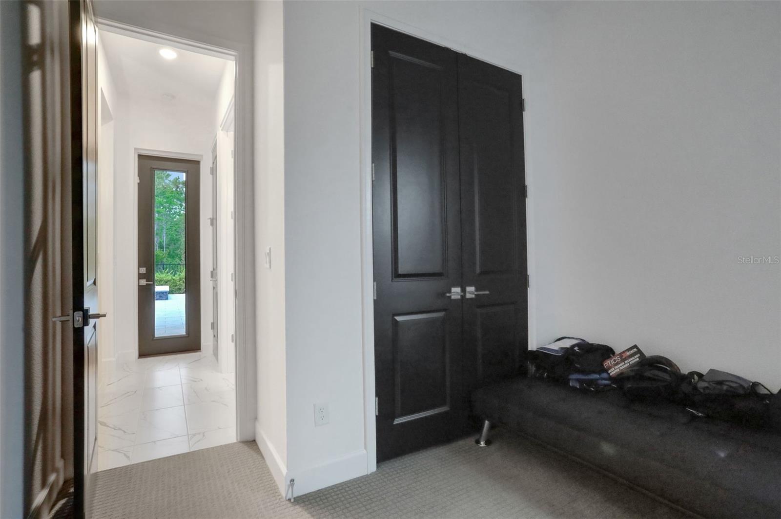Image 40 of 69 For 6294 Fallsgrove Lane