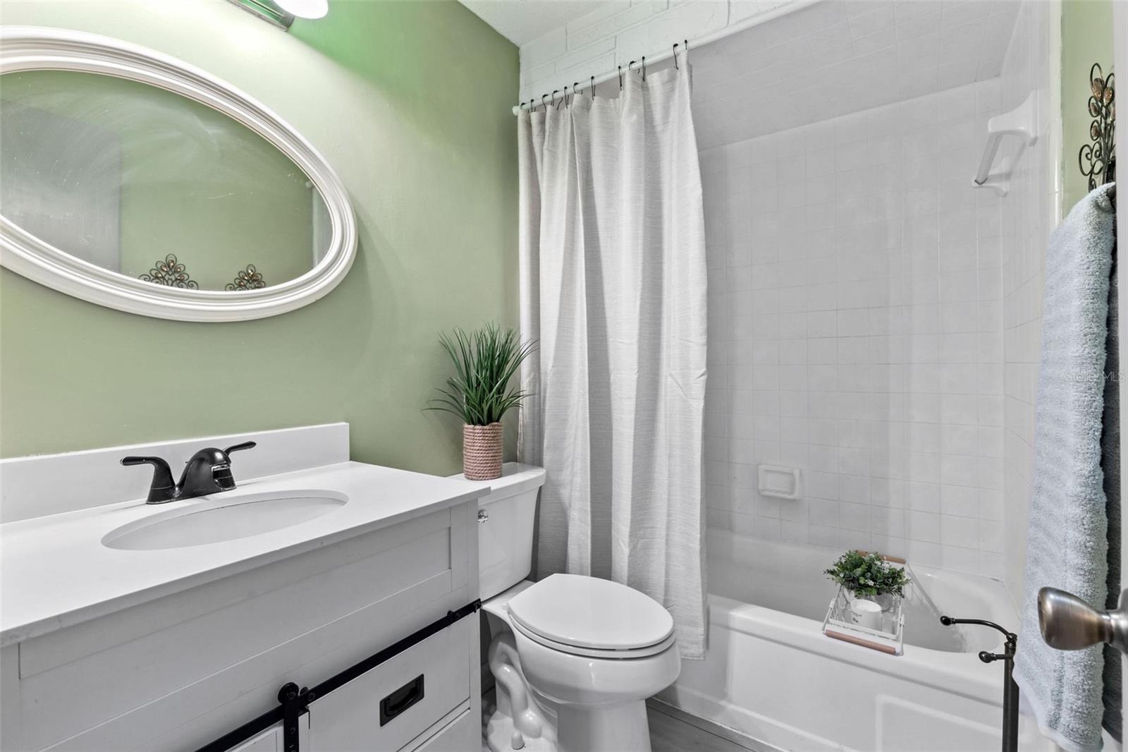 Image 10 of 50 For 800 Black Duck Drive