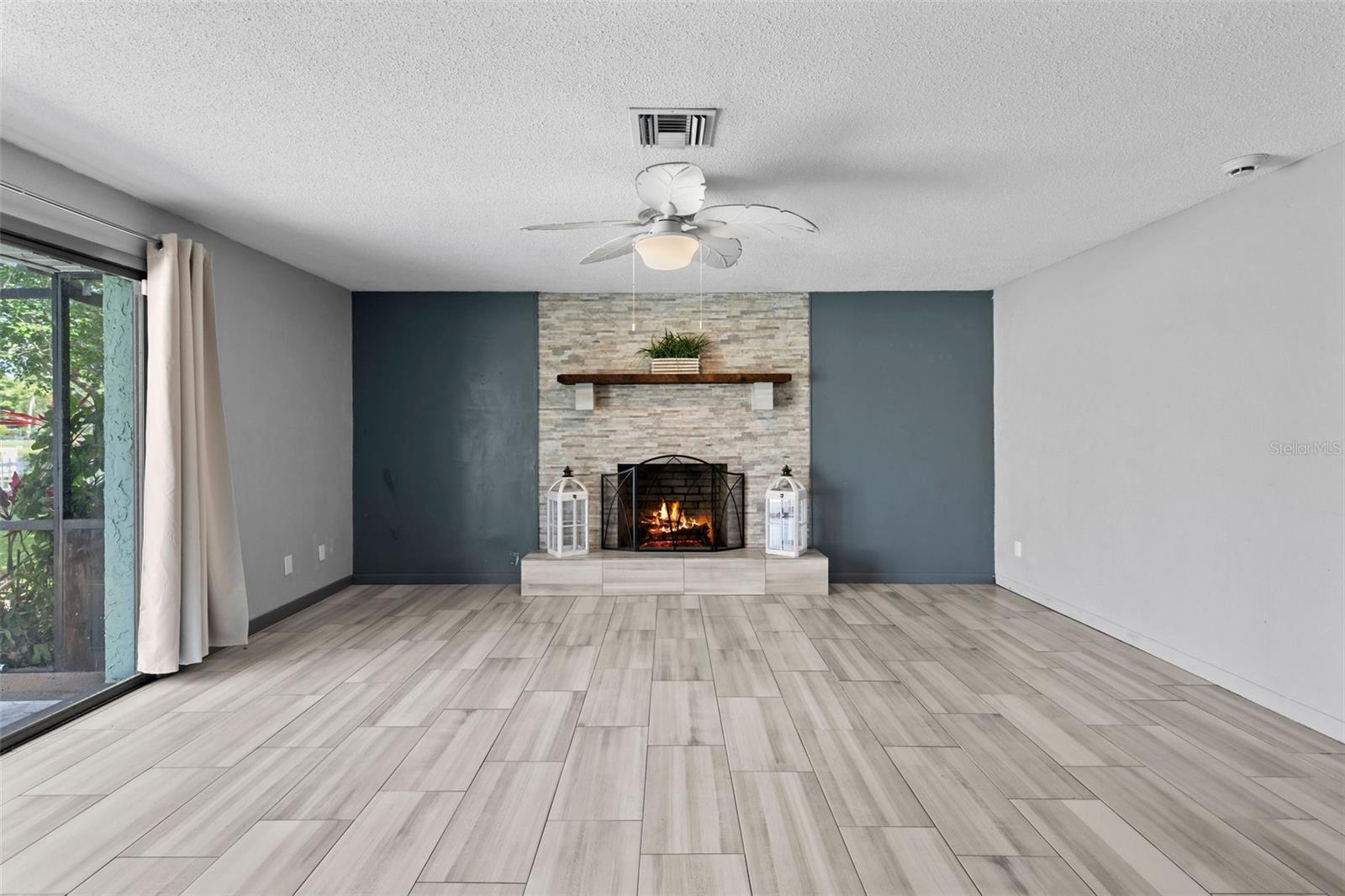 Image 15 of 50 For 800 Black Duck Drive
