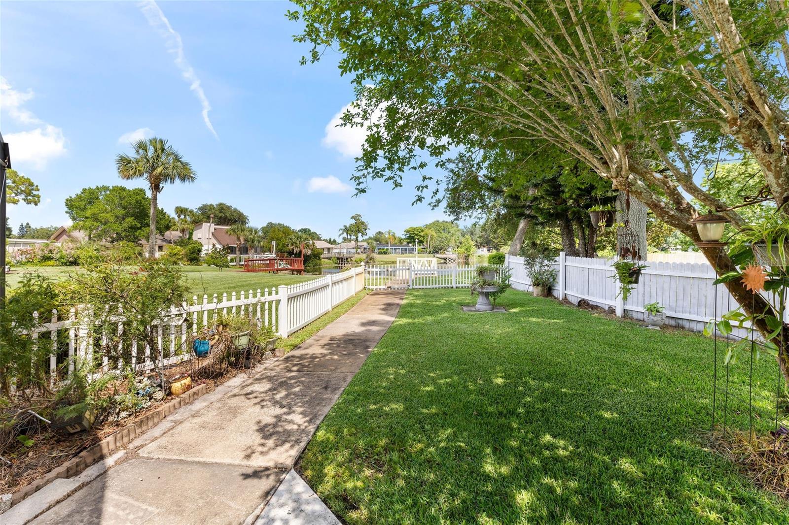 Image 32 of 50 For 800 Black Duck Drive