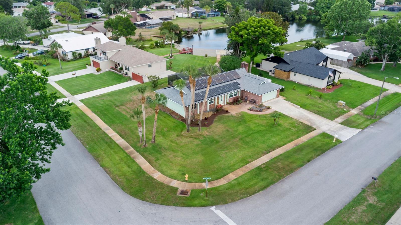 Image 48 of 50 For 800 Black Duck Drive