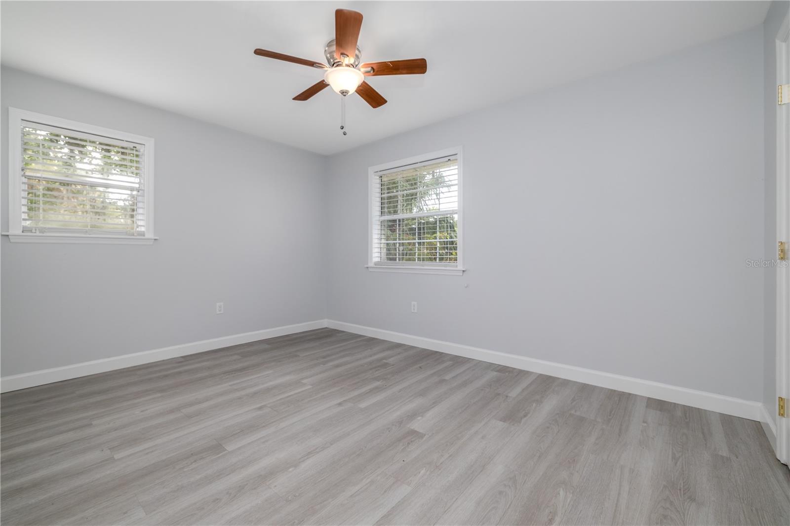 Image 23 of 30 For 2617 Pine Tree Drive