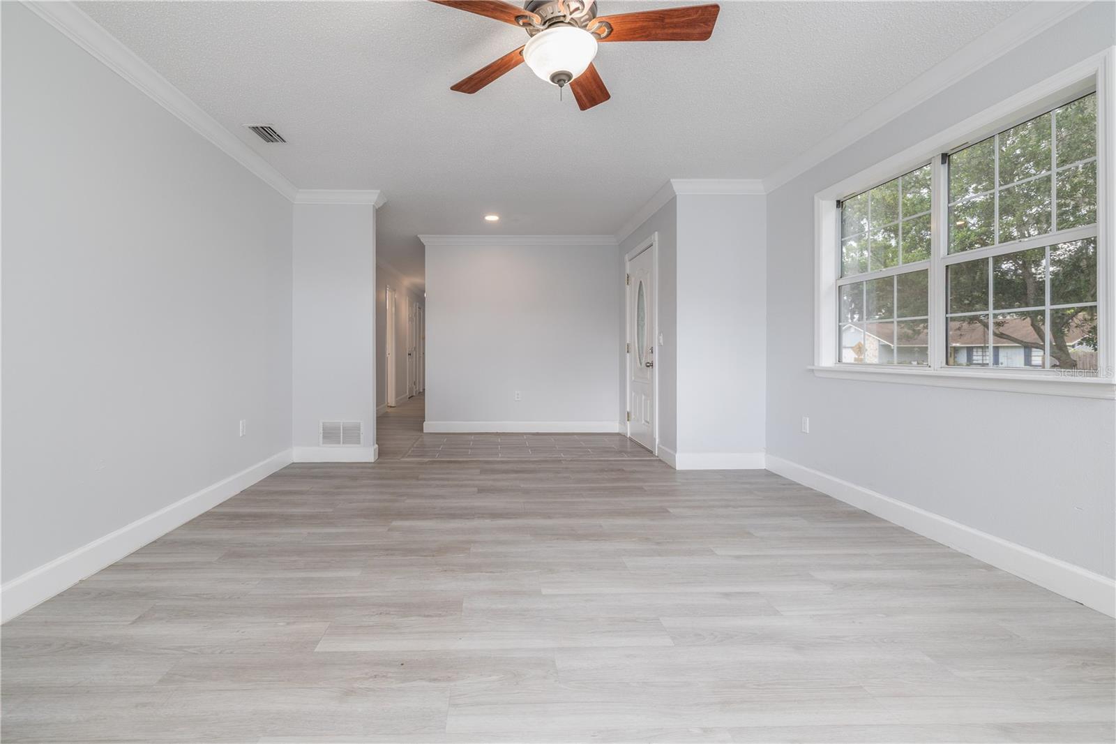 Image 6 of 30 For 2617 Pine Tree Drive