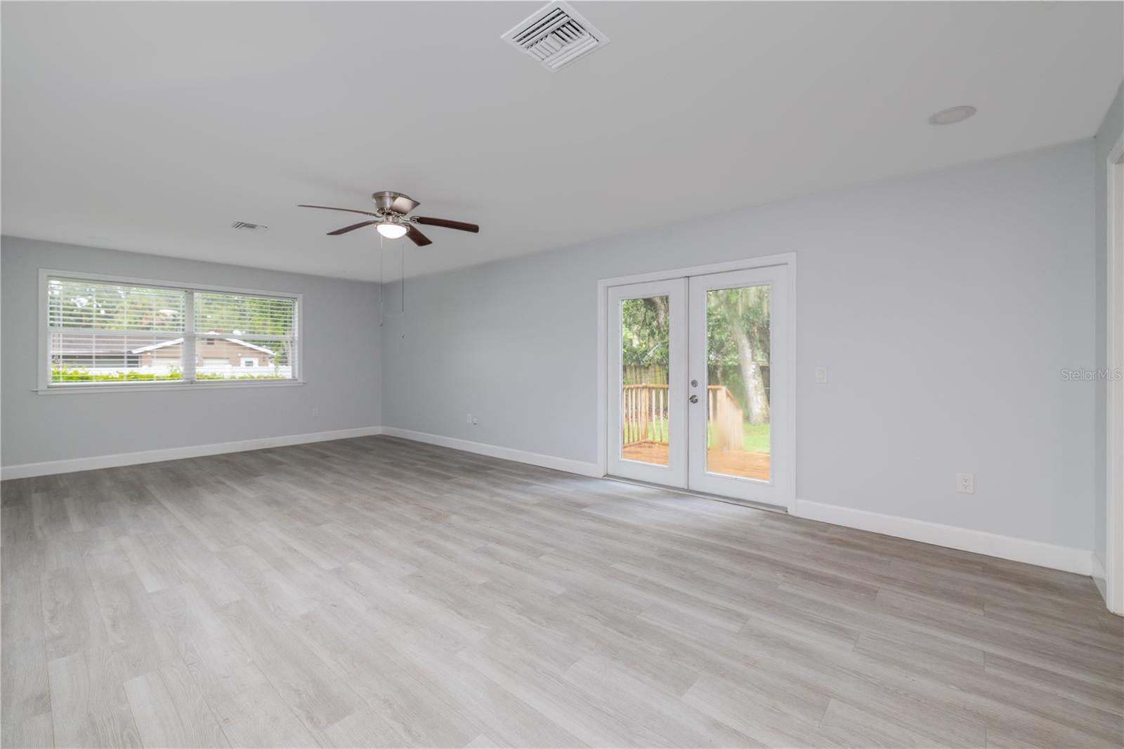 Image 9 of 30 For 2617 Pine Tree Drive