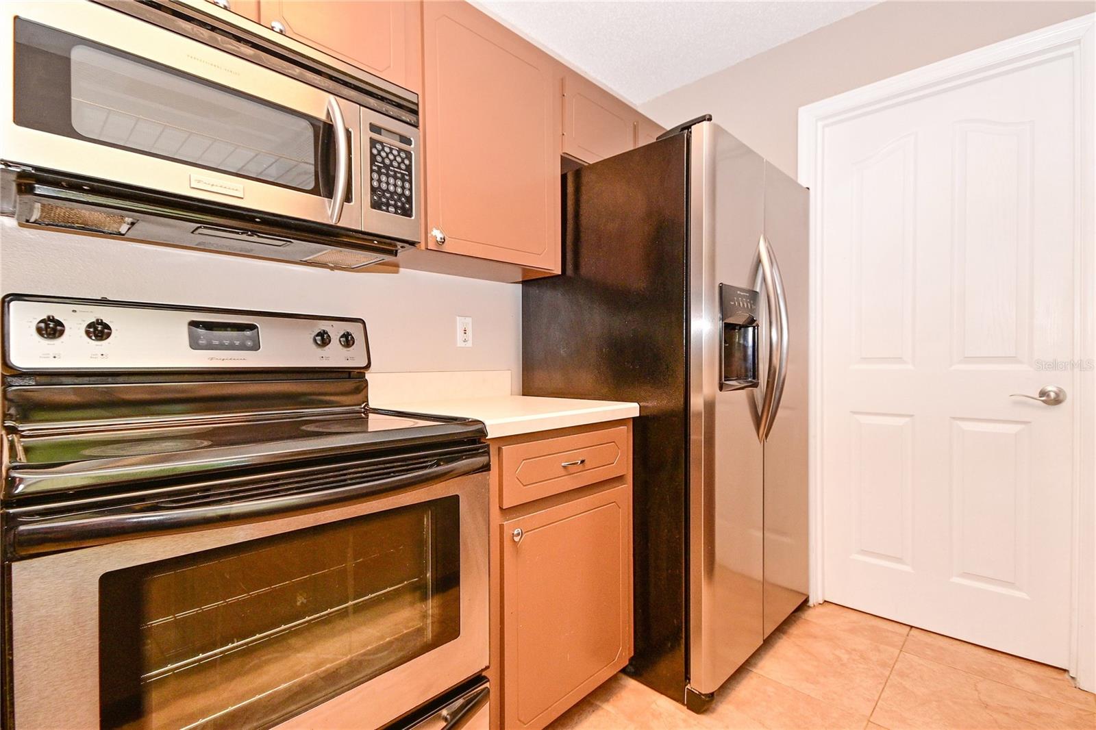 Image 11 of 35 For 1903 Willow Oak Drive