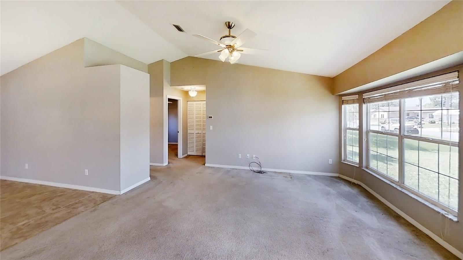 Image 15 of 35 For 1903 Willow Oak Drive